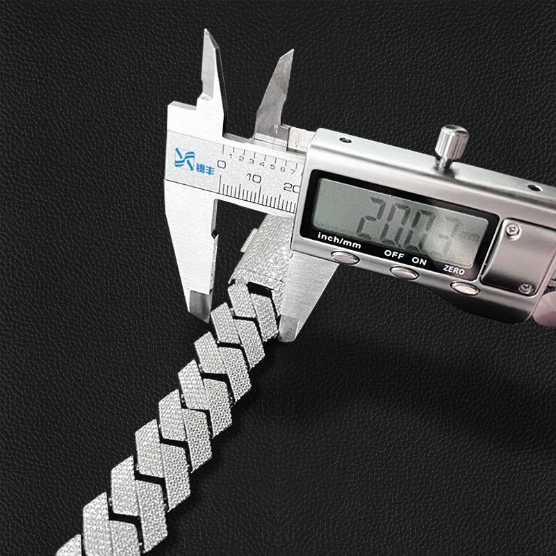 Cuban Chain “925” Argento 925 - Moissanite